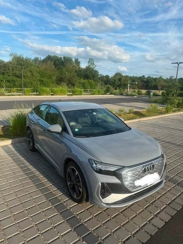Photo de la Audi Q4 SPORTBACK e-tron 2025